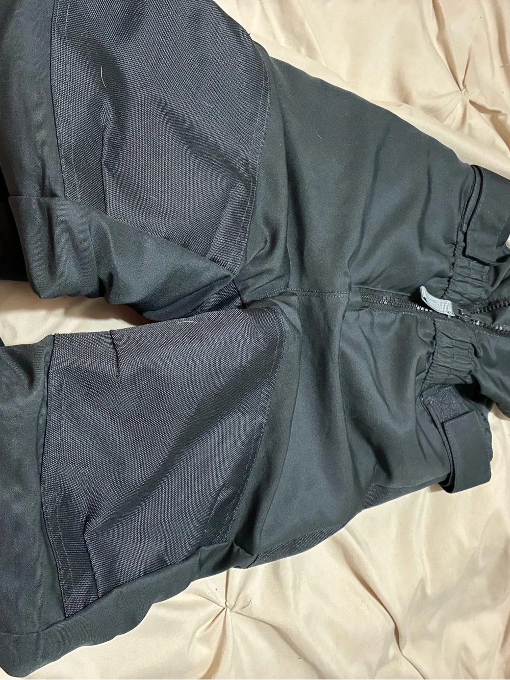 Kids snow bibs Cherokee brand. All zippers and buckles work like new.